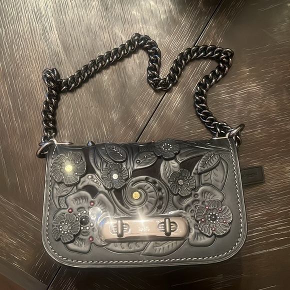 Coach Swagger Tea Rose Tooling Crossbody handbag - Picture 2 of 9